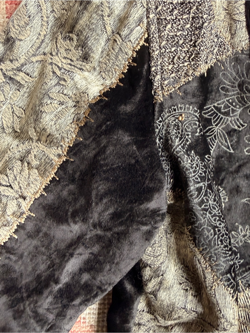 Vintage 90s Patchwork brocade whimsigoth Black and Gray Velvet-Trim Blazer - Picture 4 of 4